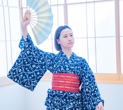 花柳流日本舞踊教室のおとなのお稽古（中学生〜）
